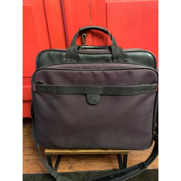 WENGER SWISS ARMY Laptop Case Carry On Shoulder Bag Messenger Briefcase READ - Picture 2 of 10